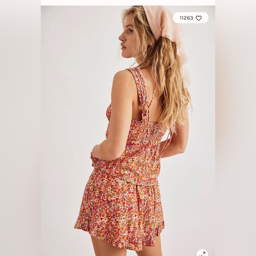 Free People Ellia Printed set. NWT. Spring blossom combo - Picture 3 of 10
